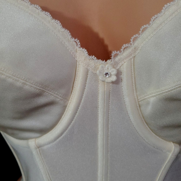 NWT DOMINQUE Corset Shapewear Top IVORY WHITE Retro Pin-Up 34C #6377 - Picture 2 of 11